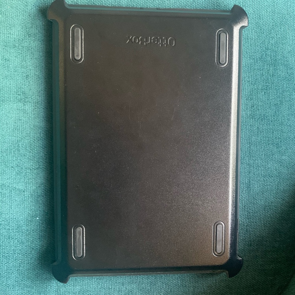 Otterbox Ipad Case - image 2